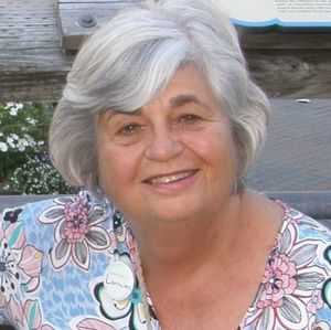 Meet your Posher, Lorraine